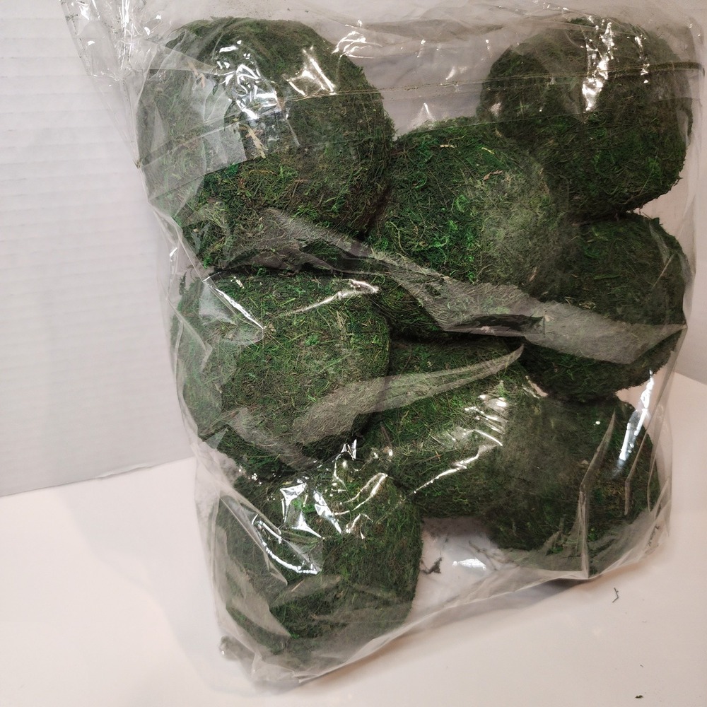 Decorative Moss Balls Set of 8 3.5" Green Topiary Spheres Farmhouse Bowl Filler - Picture 3 of 4